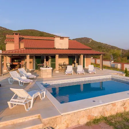 Vakantiehuis Holiday Dea
